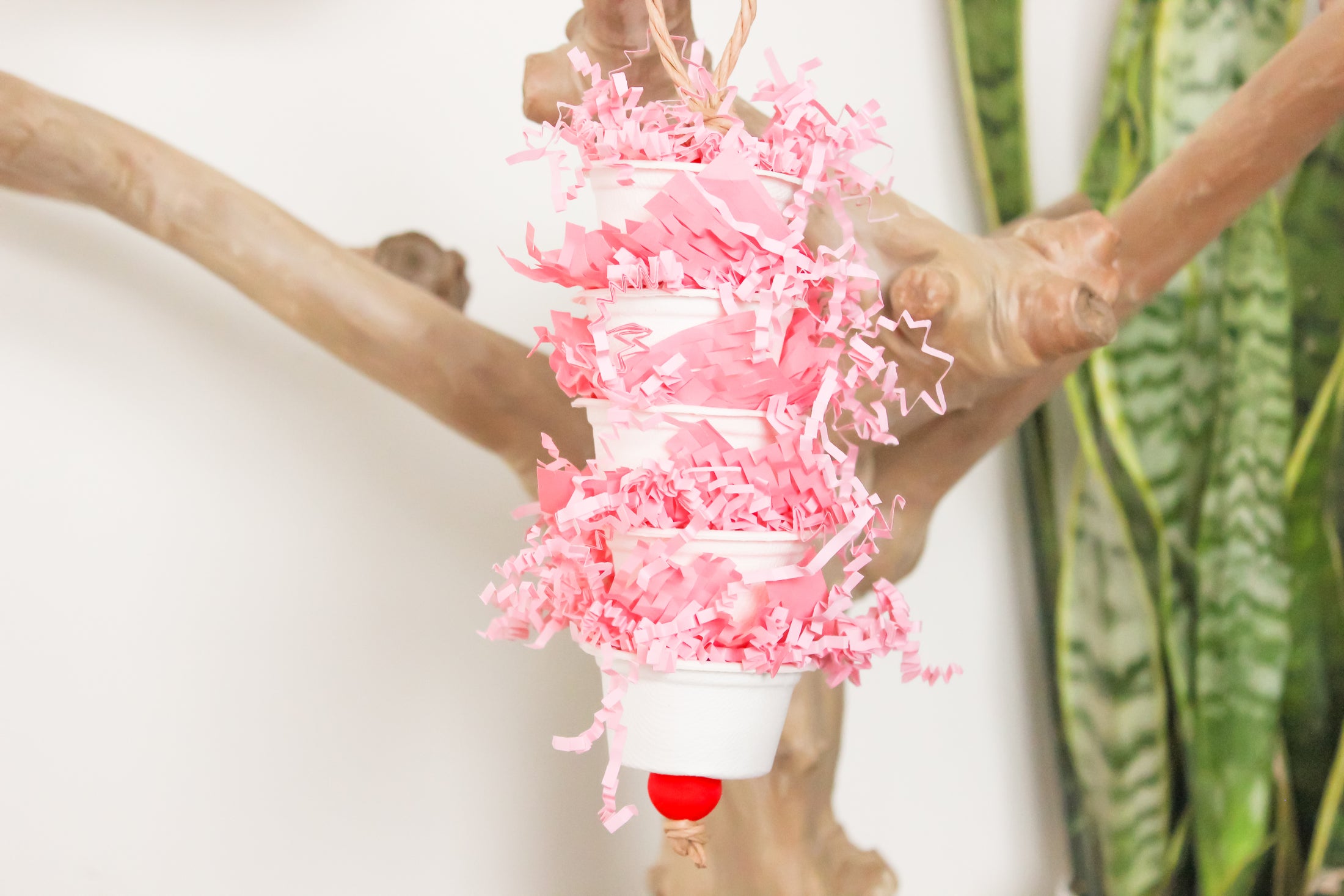 Blindly in Love - Shredding Toy