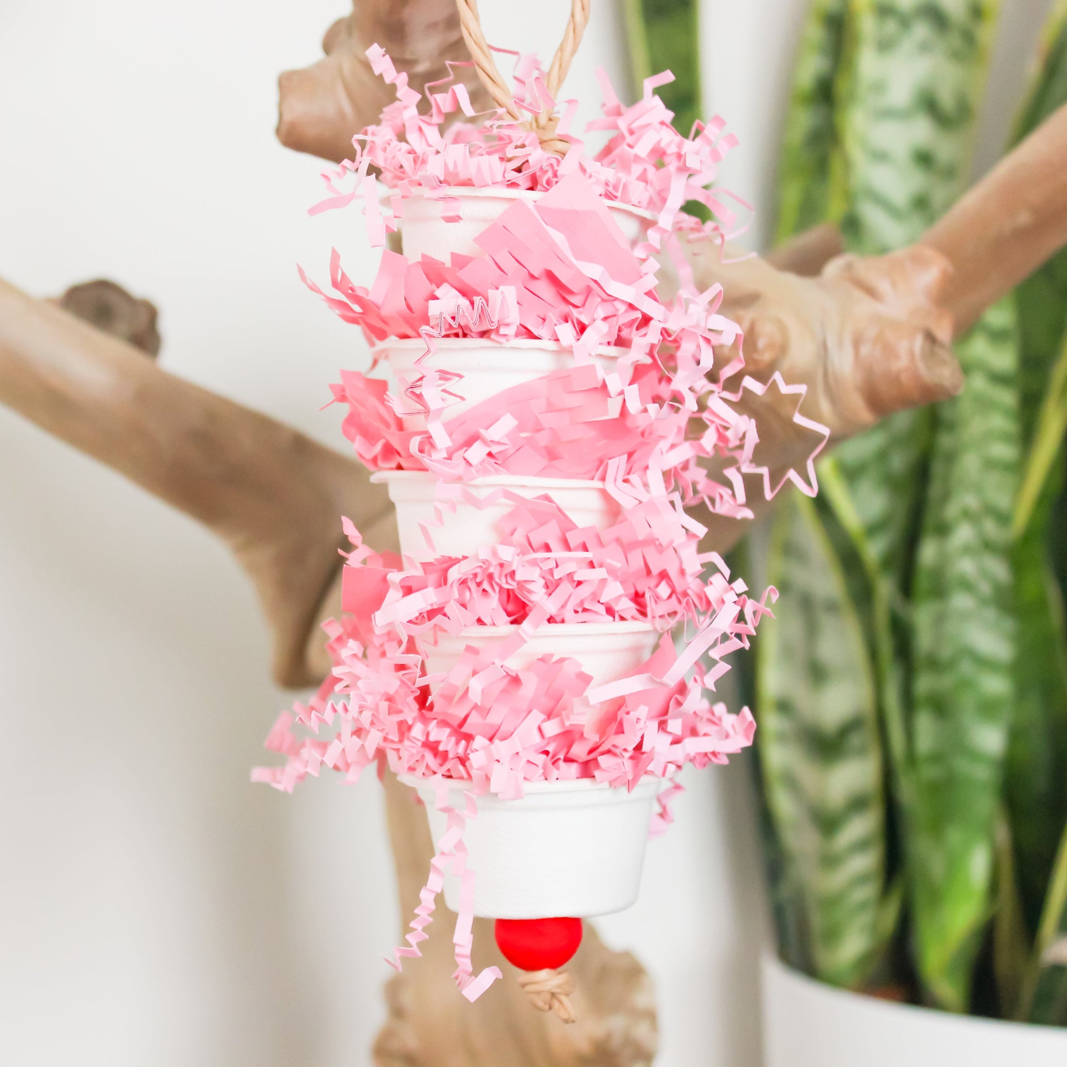 Blindly in Love - Shredding Toy