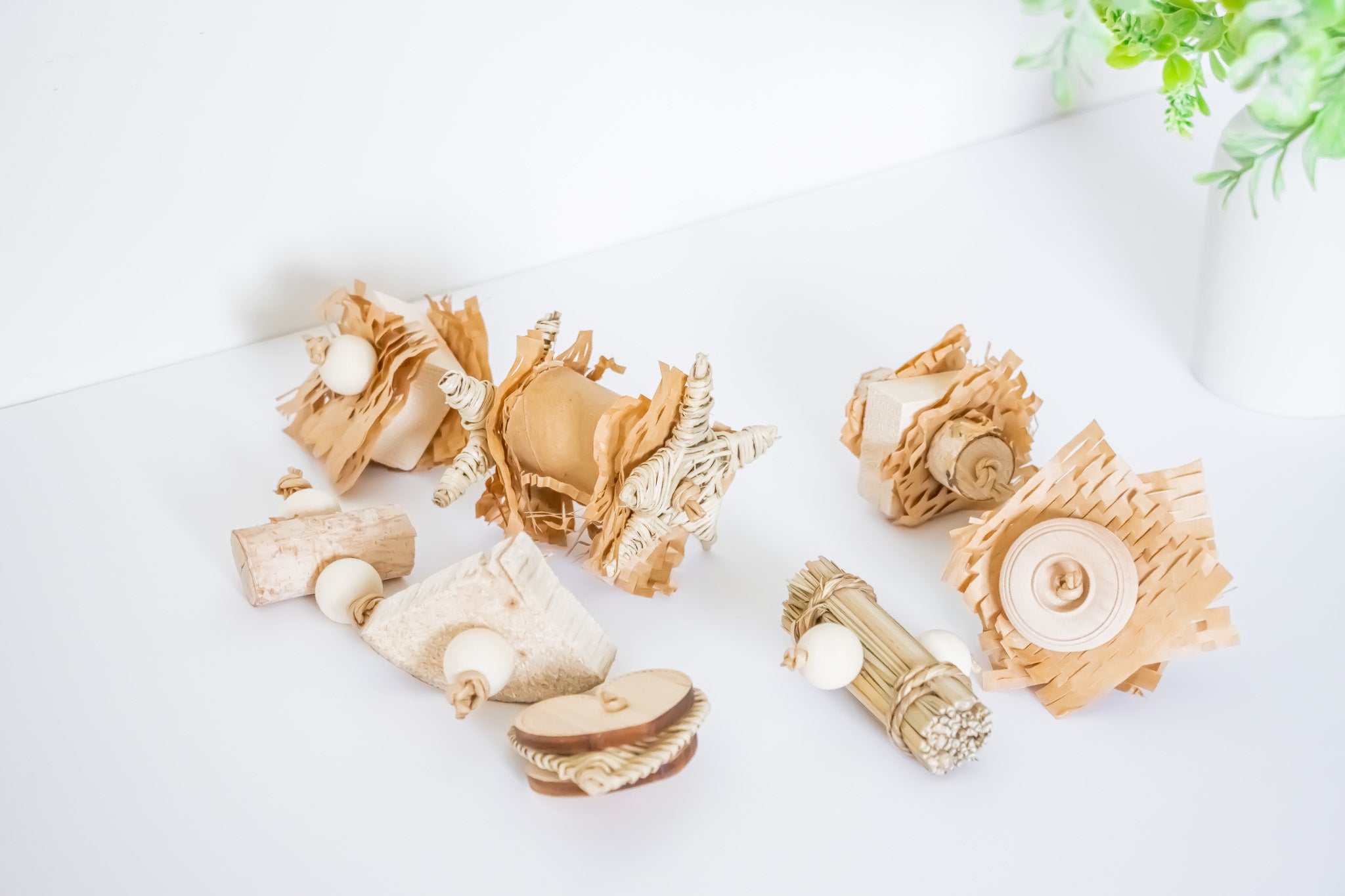 Natures Festivities - Natural Toy